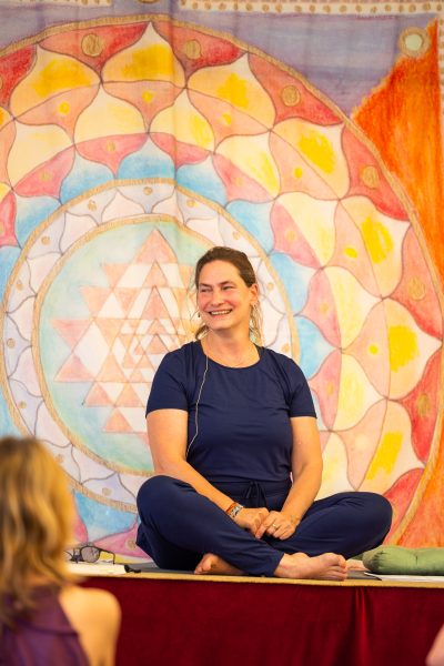 www.yoga-berlin.de Yogalehrer-Ausbildung Yoga in Charlottenburg Stefan Datt Miriam Datt