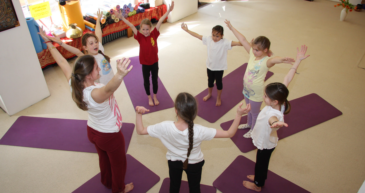 Yoga für Kinder | Yoga bei Lernen in Bewegung